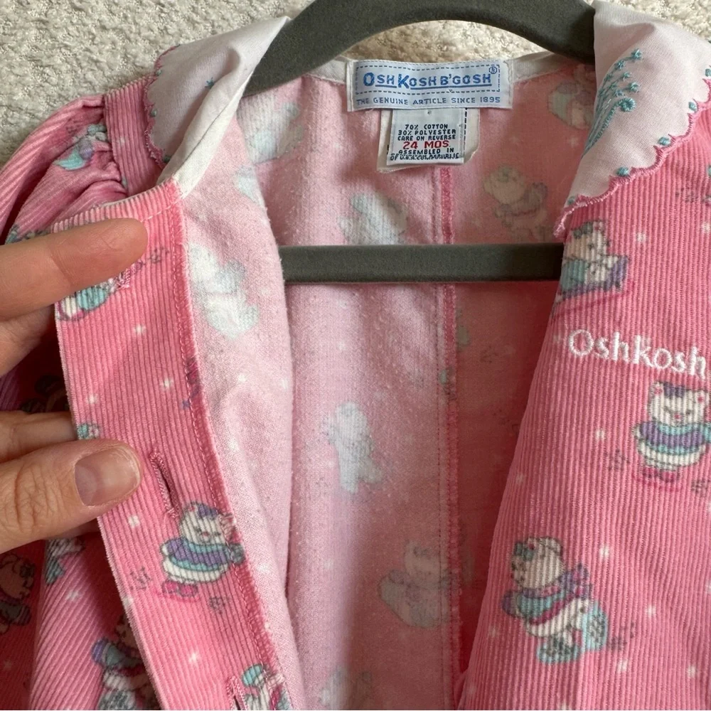 Vintage Osh Kosh B’Gosh Baby Corduroy Pink Sledding‎ Bears Romper 24 months